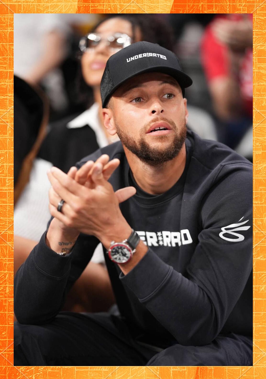 南宫体育-包含库里连续五场比赛得分超过势不可挡，瑞士队挑战极限！的词条